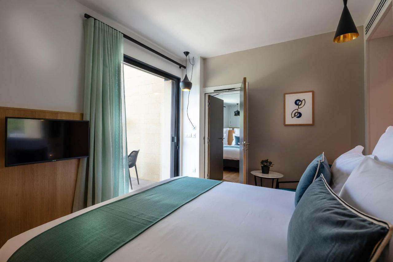 Hotel Sainte Victoire Vauvenargues Екстериор снимка