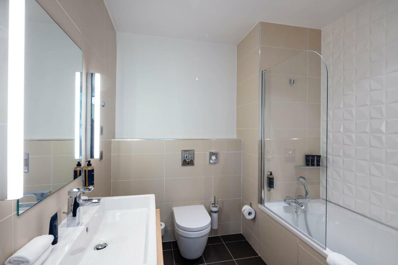 Hotel Sainte Victoire Vauvenargues Екстериор снимка