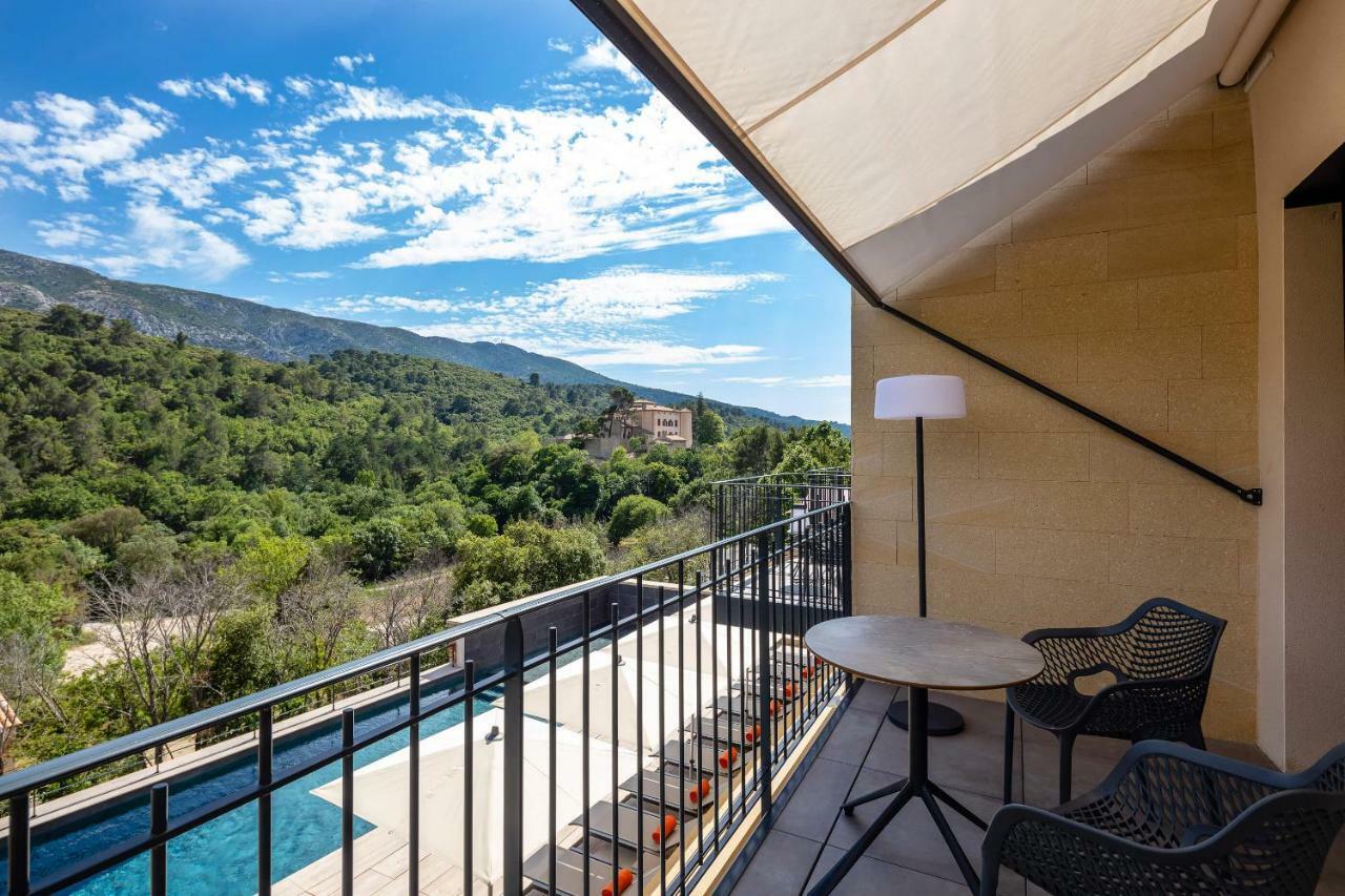 Hotel Sainte Victoire Vauvenargues Екстериор снимка