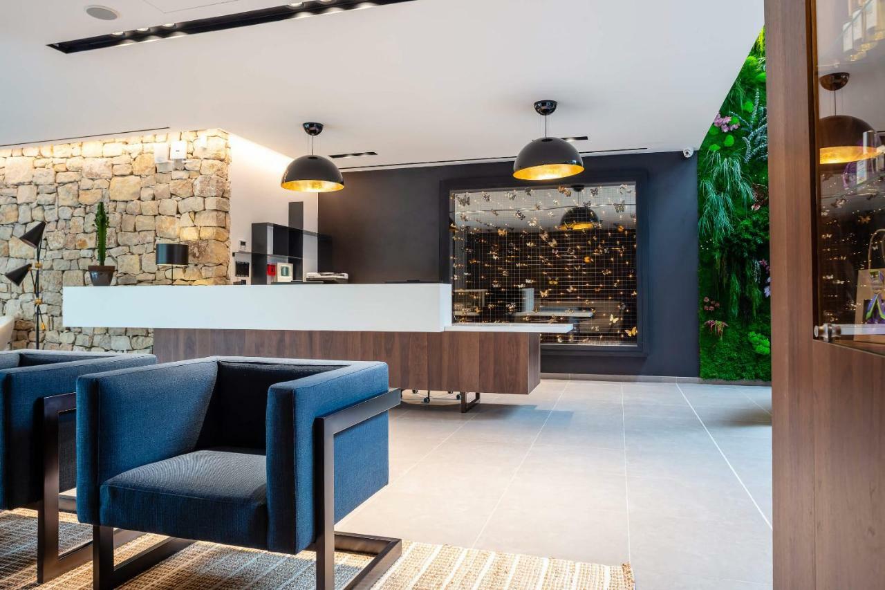 Hotel Sainte Victoire Vauvenargues Екстериор снимка