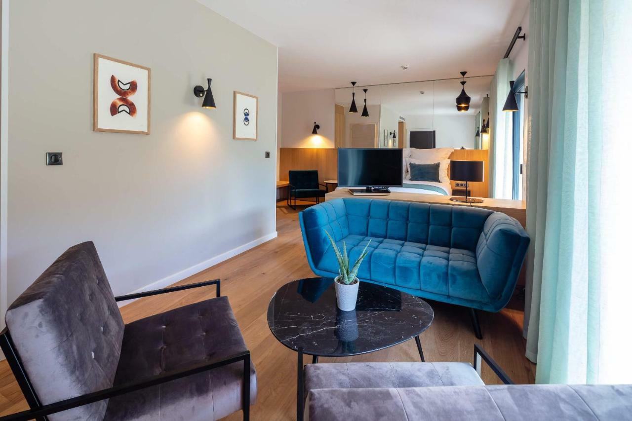 Hotel Sainte Victoire Vauvenargues Екстериор снимка